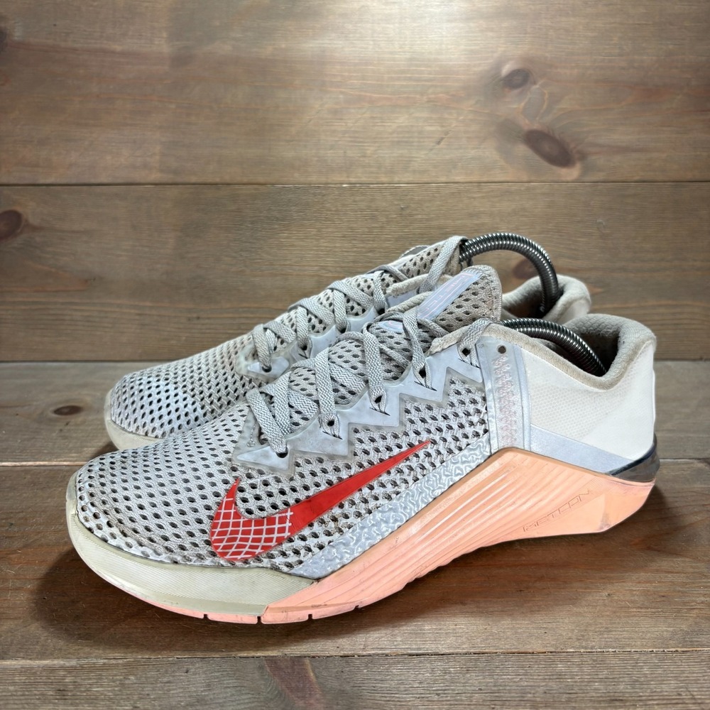 Nike Metcon 6 Womens size 9.5 shoes Gray Mesh Lace Up Training sneakers